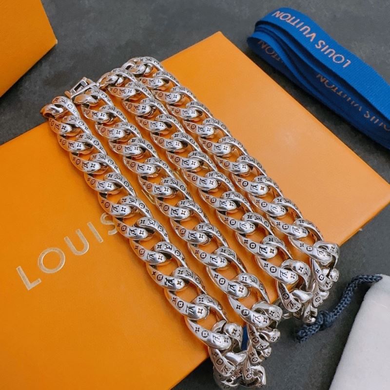 Louis Vuitton Necklaces